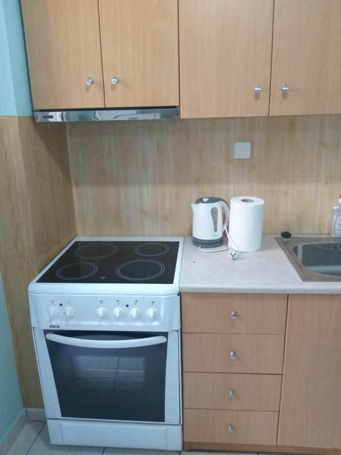 شقة أثينا  في Practical Studio Next To The Subway, Train Station المظهر الخارجي الصورة