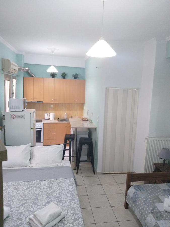 شقة أثينا  في Practical Studio Next To The Subway, Train Station المظهر الخارجي الصورة